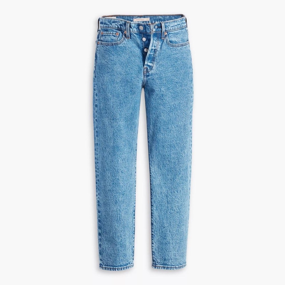 Brand New With Tags Levi Premium Wedgie Jeans Straight Leg  Women’s size 23